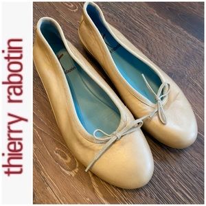 Thierry Rabotin like new worn once gold tan sz 36